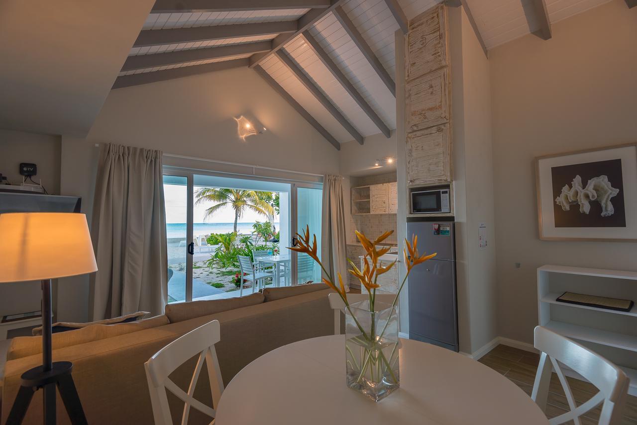 Le Nautique Beachfront Apartments Anse Royale Exterior photo